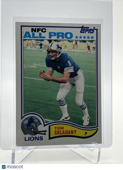 1982 Topps Tom Skladany Football Card #351 NM-MT FREE SHIPPING