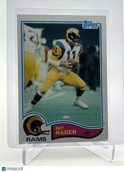 1982 Topps Pat Haden Football Card #377 NM-MT FREE SHIPPING